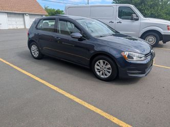 2016 Volkswagen Golf