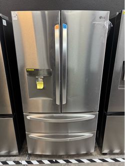 LG 4 Door Refrigerator / 29 cu large capacity