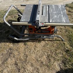 RIDGID Table Saw 