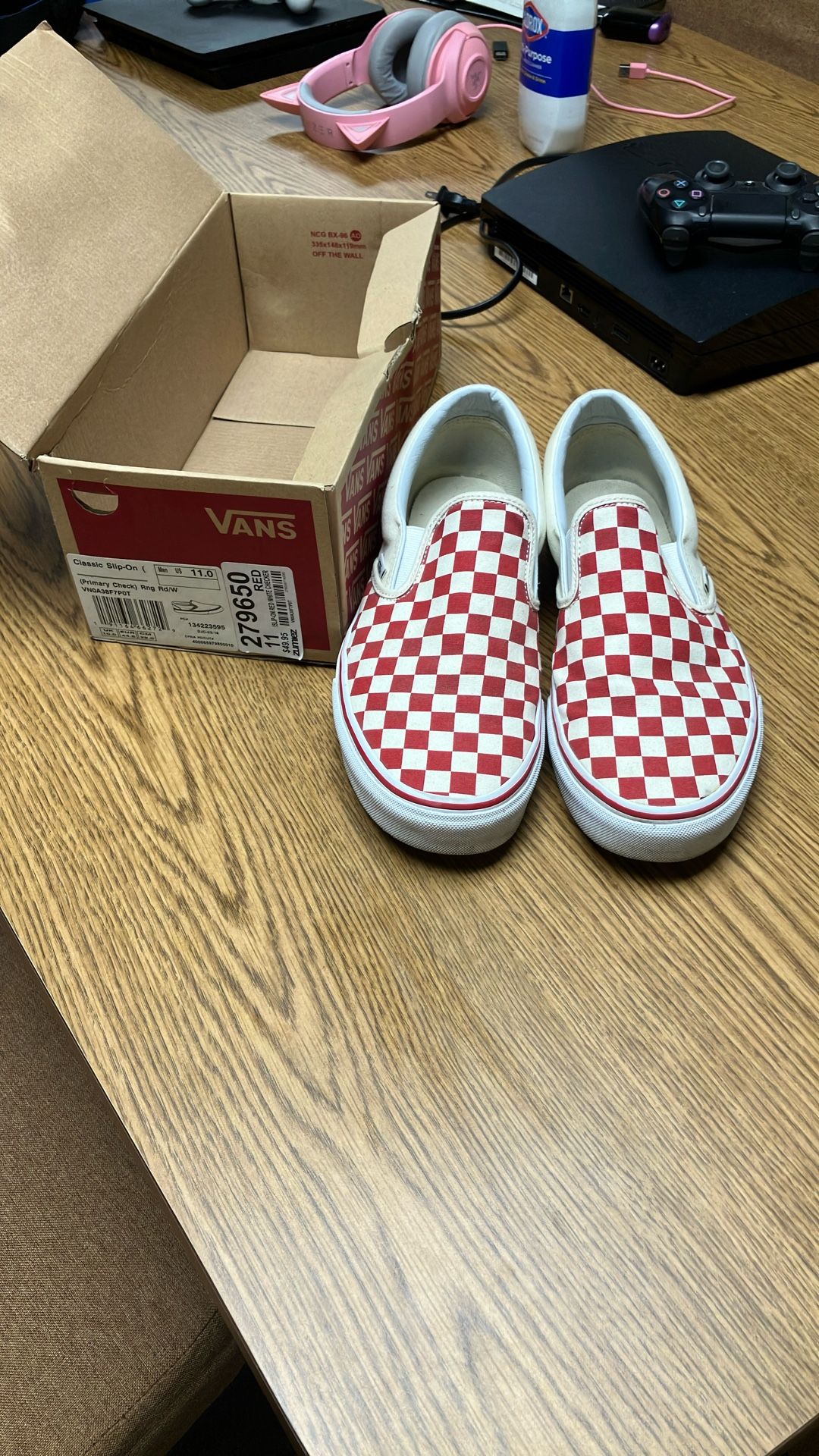 Men’s Red/White Checked Vans Slip-ons Sz. 11