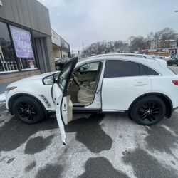 2009 Infiniti Fx35