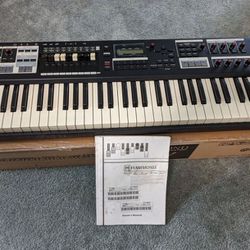 Hammond-Sk1-61-key-Keyboard