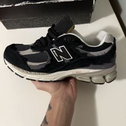 Nb 2002r Black Size 11