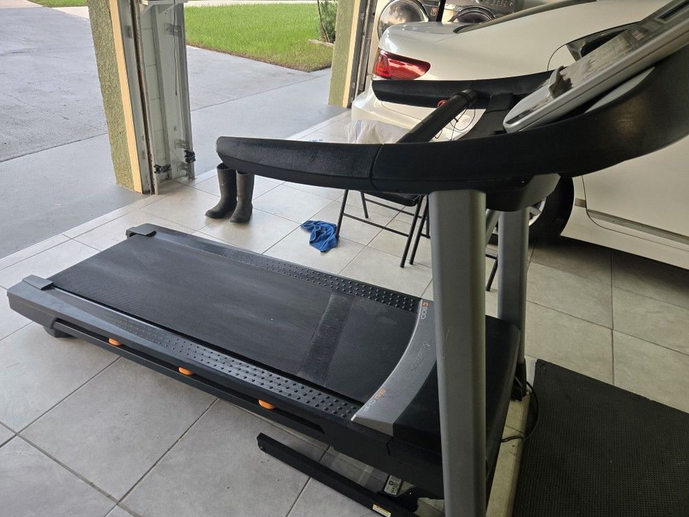 Treadmill