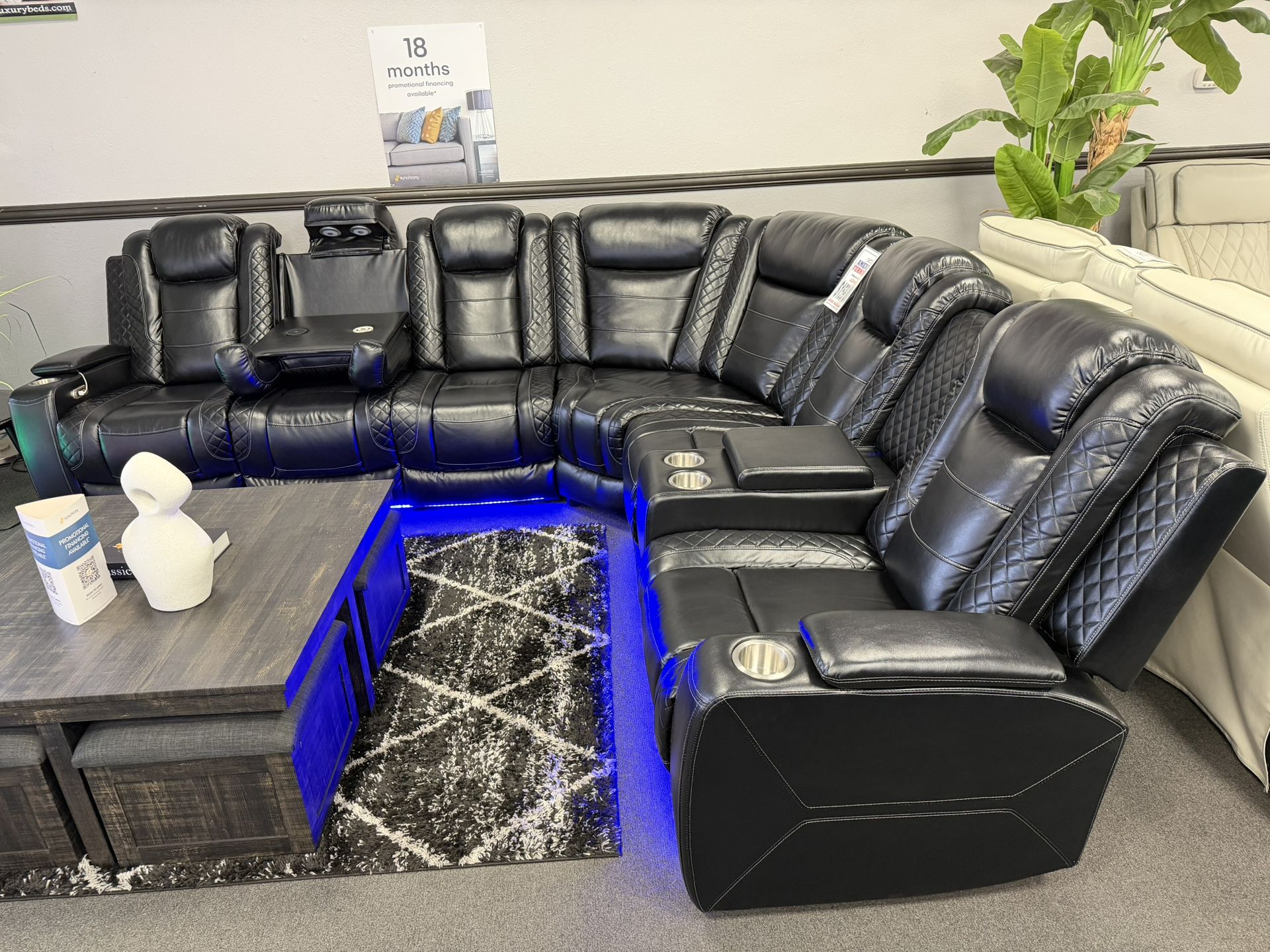 Black Sofa Sectional 2x Power Recliners & Wirless Charging 