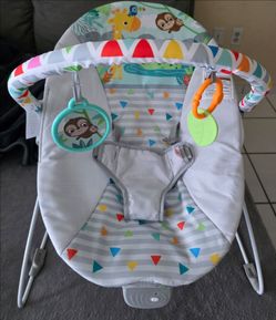 Baby Bouncer Seat with Toy Bar