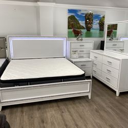 King Bedroom Set ON SALE NOW 
