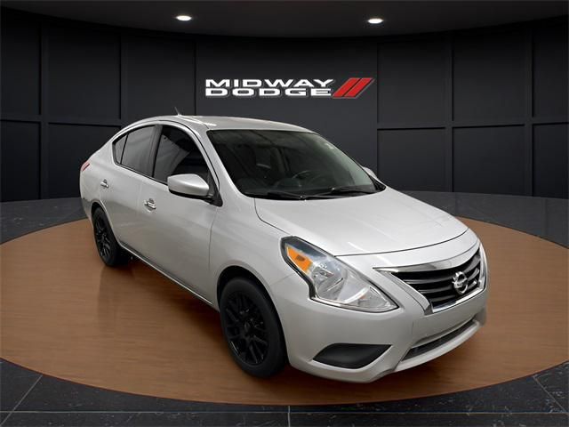 2019 Nissan Versa
