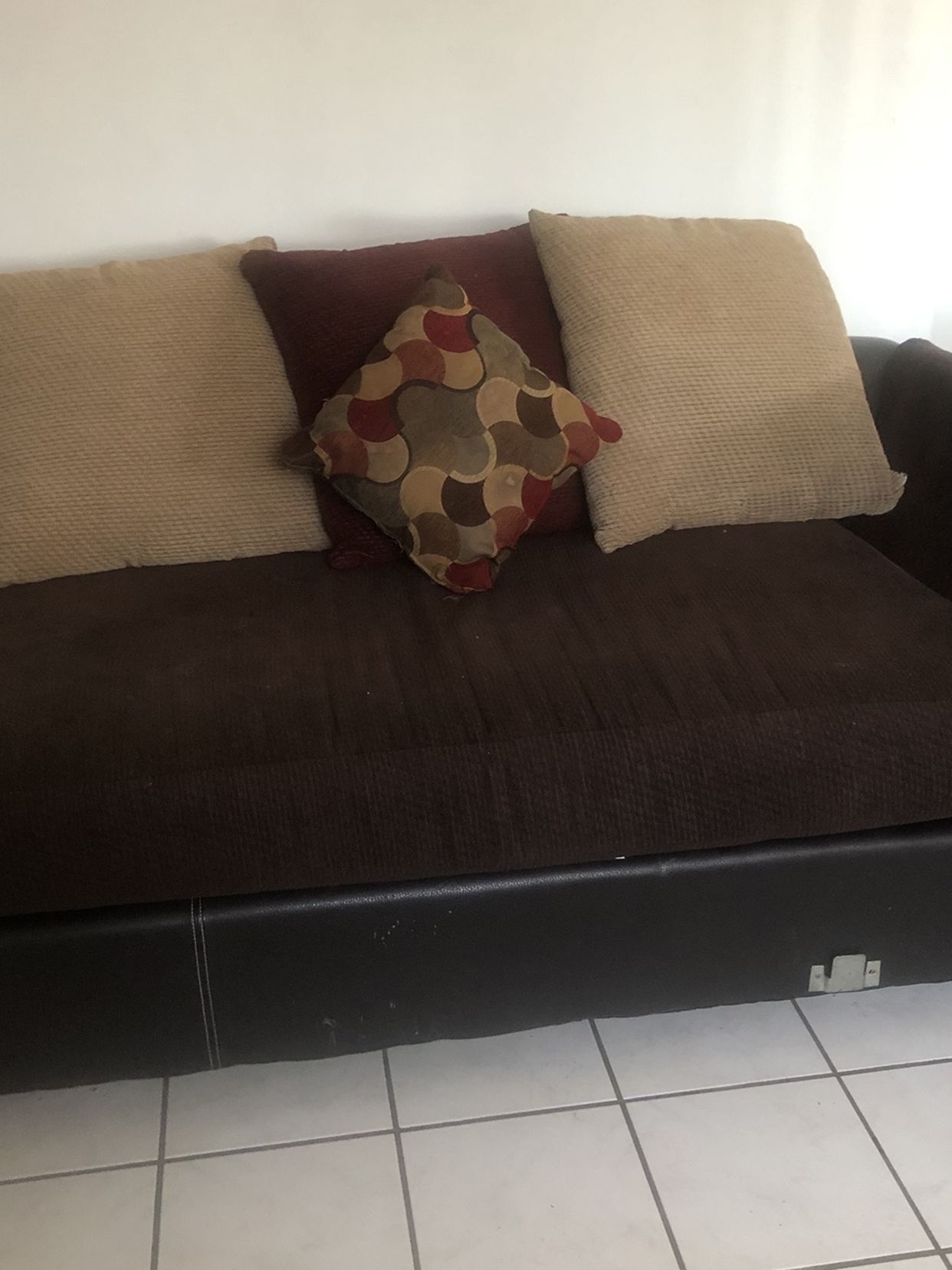 Sectional Sofa Set Of 3 Pcs This Is The 3rd Pc FREE Need To Pick Up ASAP