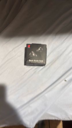 Beats Studio buds active noise cancellation