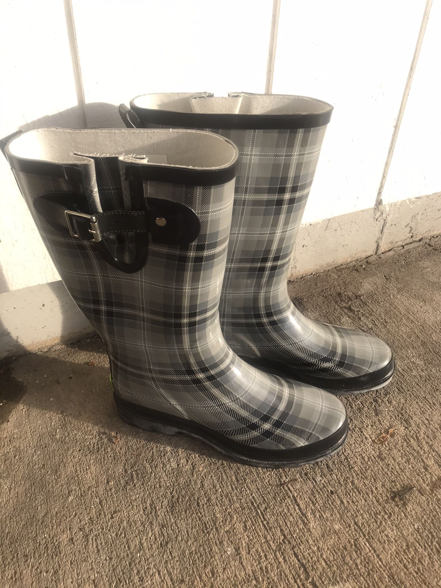 Western Chief Rain Boots Size 7