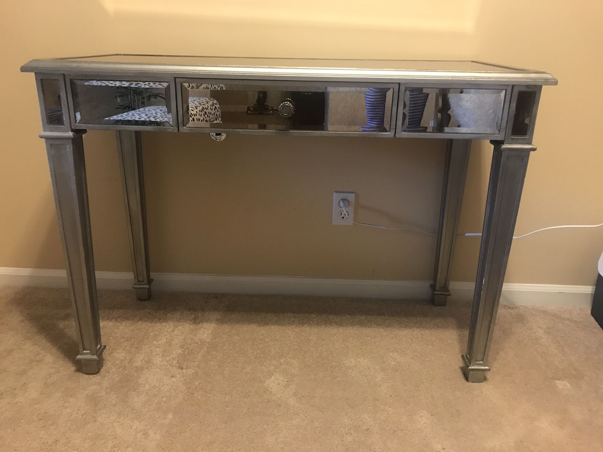 Pier One Hayworth collection Vanity/Desk in Silver/Gray Mirrored