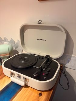 Crosley record player