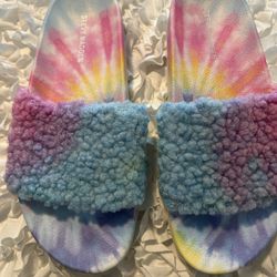Steve Madden • Women Colorful Tie-Dye Slippers • 8 •