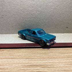 Hot Wheels Loose / 1975 Datsun Sunny Truck B120 / Teal Blue