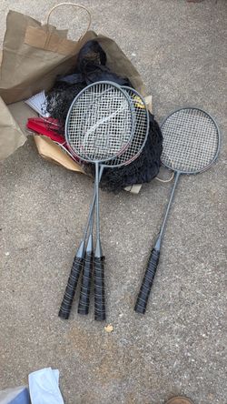 Badminton Set.  S.W.Arl