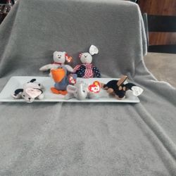 Lot Of 1998 Original Beanie Babies Three Olympic 1998 Beanie Babies And Two Dogs