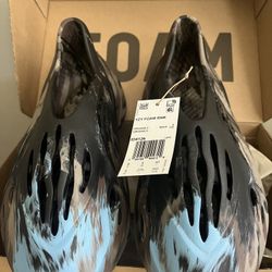 Yeezy FOAM RNR MX Cinder