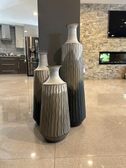3 Vase Set