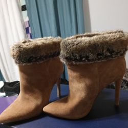 Booties/Heels With Fur Size 6-1/2