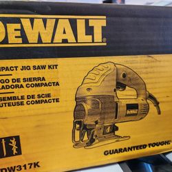 Dewalt Compact Variable Speed Jigsaw Kit.