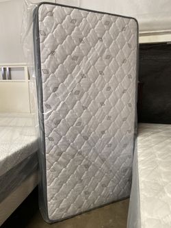 TWIN MATTRESS