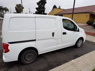 2021 Nissan NV 200
