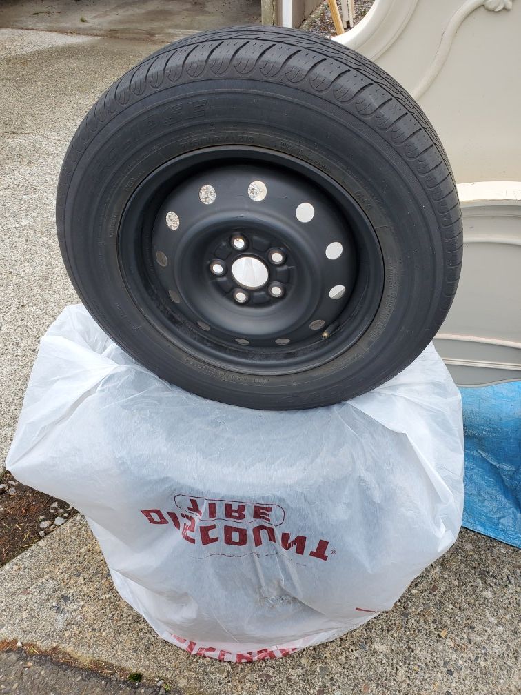 Stock rims & tires from Subaru legacy 5 / 100