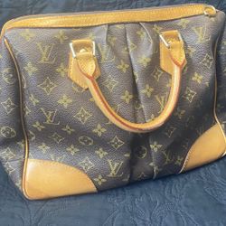 Limited Edition Louis Vuitton Monogram Stephen Bag