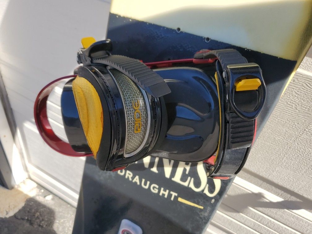 guiness draught snowboard ride directional Guinness Draught Snowboard With Ride Bindings 61 Inches Long for Sale in  Carson, CA