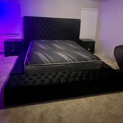 🛏️ Cama King Lujo Premium • Velvet Negro • USB • Bocinas • Bluetooth • Storage