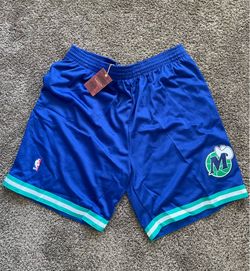 Dallas Mavericks Mitchell & Ness Big & Tall Hardwood Classics Shorts
