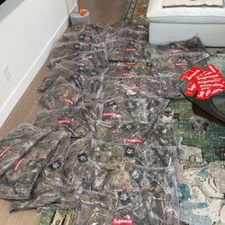 Supreme Realtree AP Box logo hooded sweatshirt