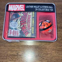 New - Marvel Spider-Man Retro Wallet & Stress Ball Gift Set in Collectible Tin