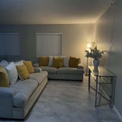 Complete living room set with table and everything