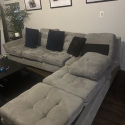 Sectional couch