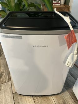 Frigidaire A/C Unit