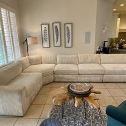 Sectional Sofas 