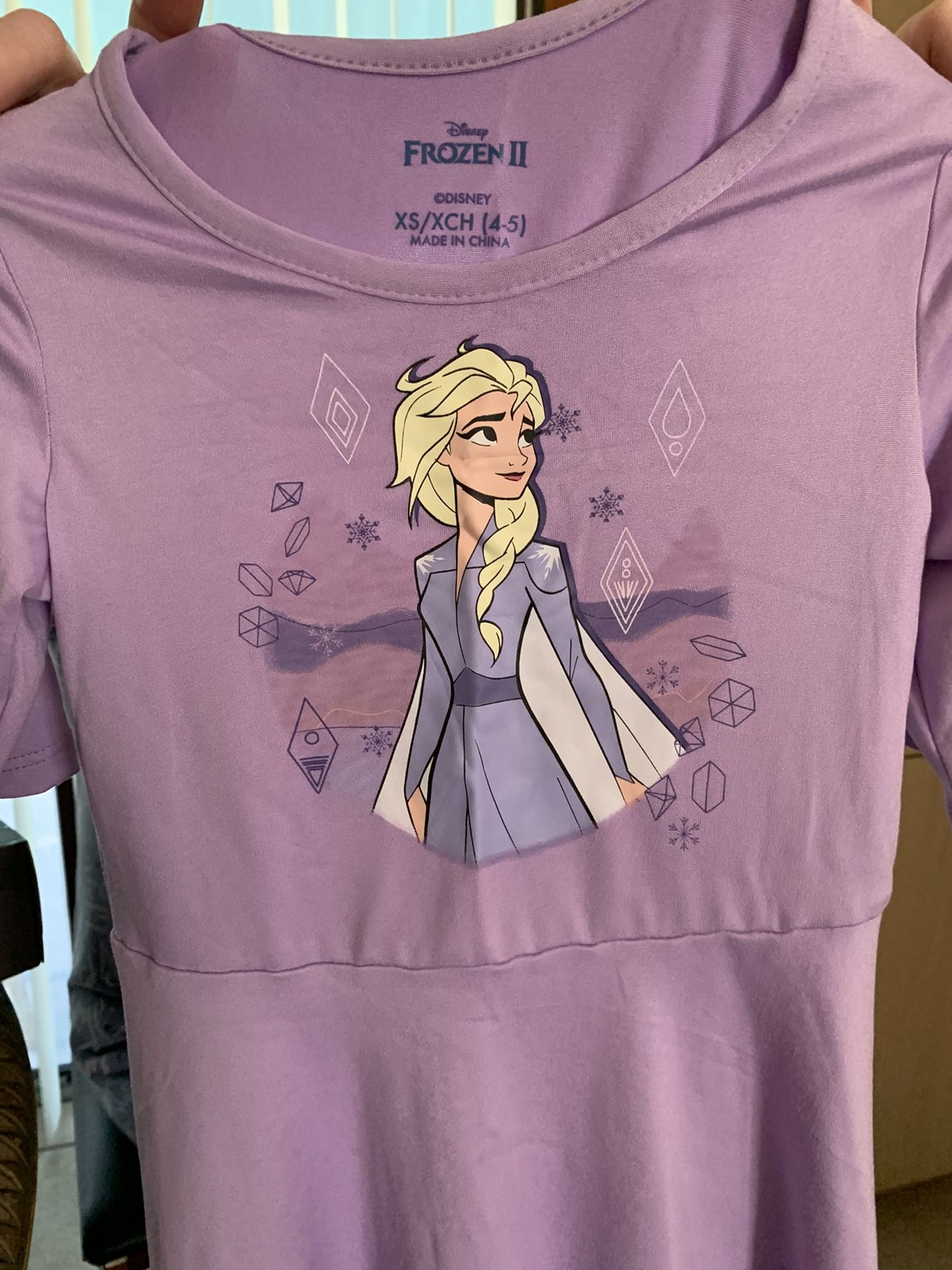 Frozen II Disney ( Two dresses)