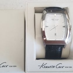NEW Kenneth Cole Reaction KC1667 Leather Band Mens Watch 

