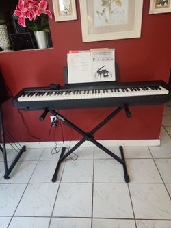 Yamaha electric piano..barely used