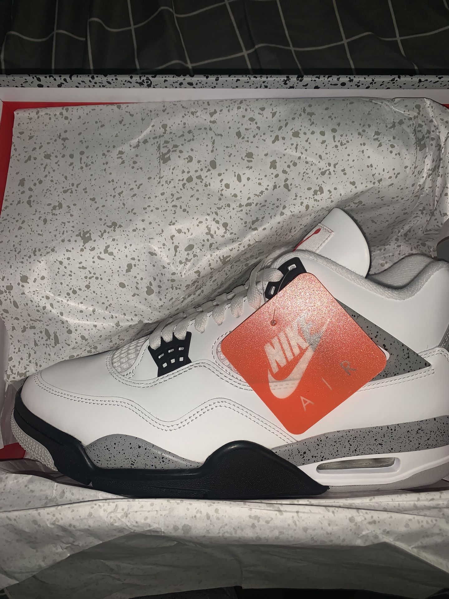 Jordan 4 Retro White Cement