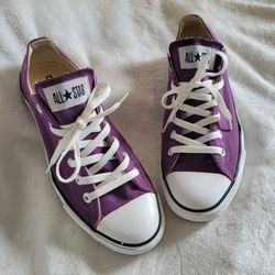 Low top converse maroon Unisex Men 8, Women's 10