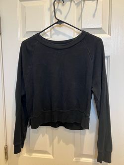 Black Cropped Crewneck Sweatshirt