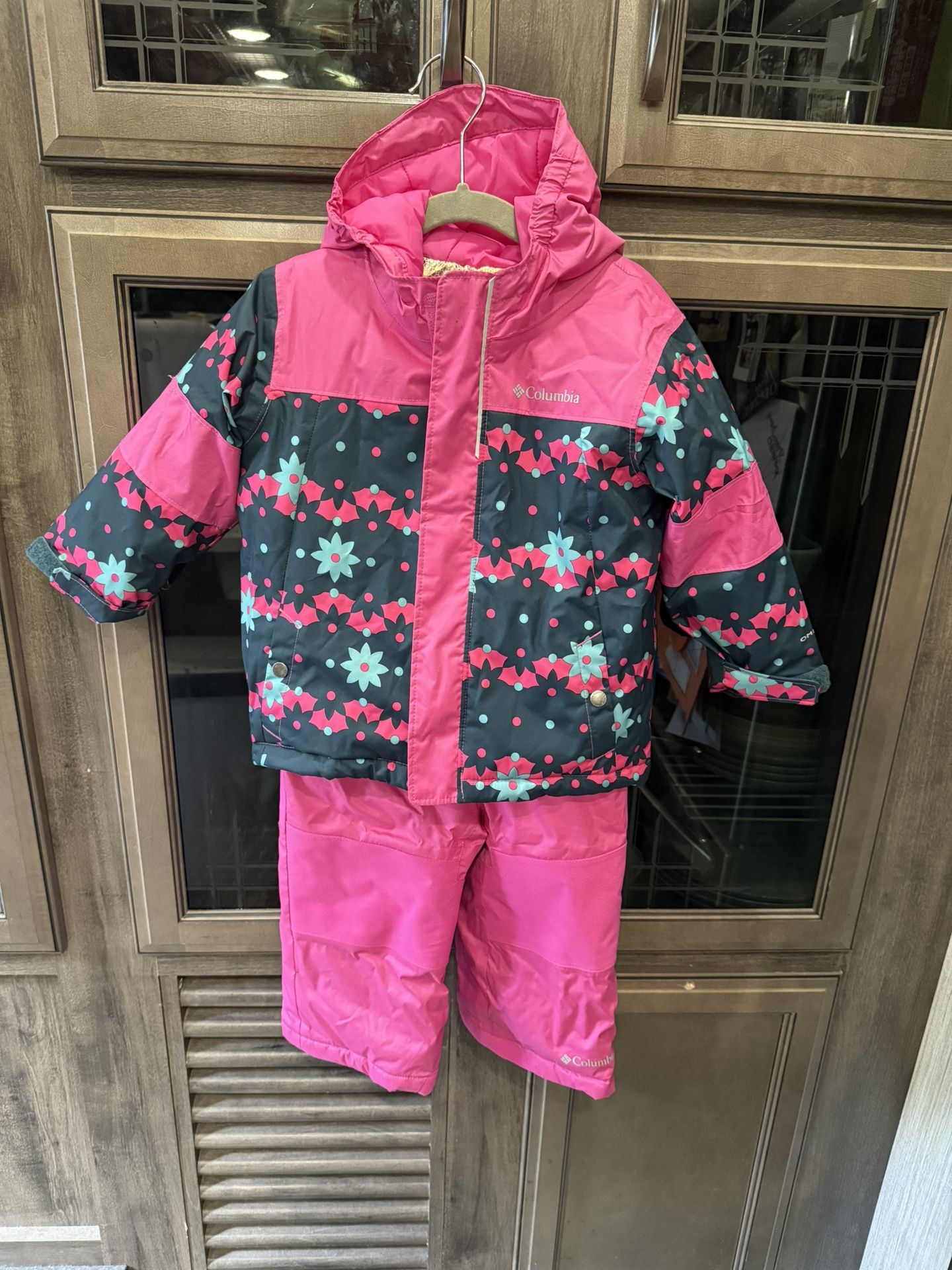 Columbia Toddler snow Set 18-24mos
