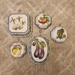 Vintage Italian Made Porcelan Wall Decor - Set Of 5