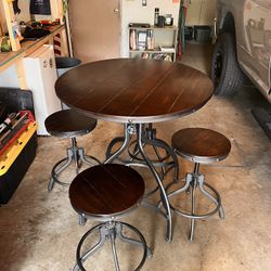 Pub Table With 4 Stools