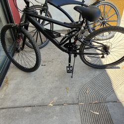 Schwinn Mountain Bike 
