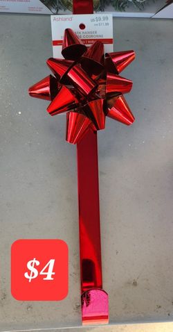NEW Wreath Hanger