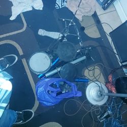 Electric Drum Hardware And Pads 